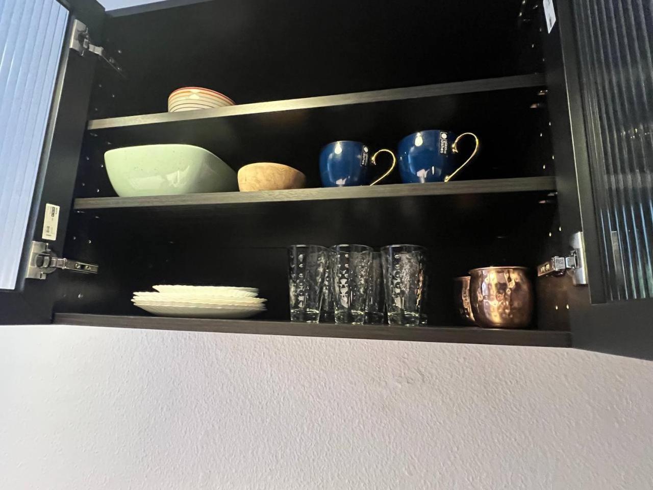 Stylish 2-Room Apartment With Balcony Next To East Side Gallery Berlin Eksteriør bilde