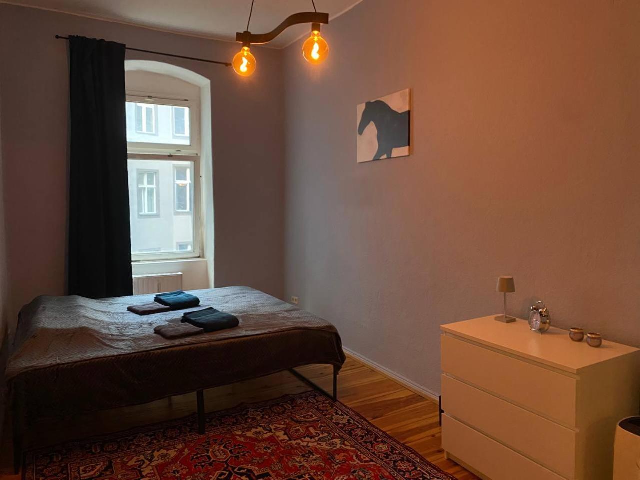Stylish 2-Room Apartment With Balcony Next To East Side Gallery Berlin Eksteriør bilde